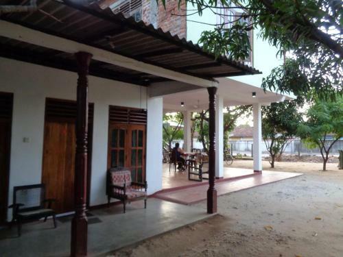 Hostal Jayaru Guest House