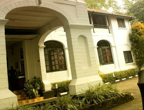 Hotel Ratnapura Rest House