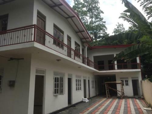Hostal Ruwanpura Info Tours