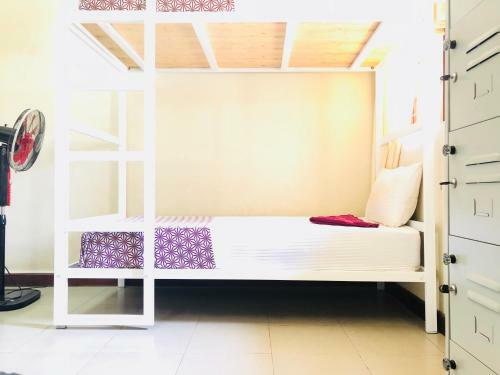 Trip "n" Chill Hostels Colombo Airport
