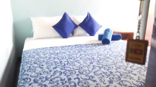 Trip "n" Chill Hostels Colombo Airport