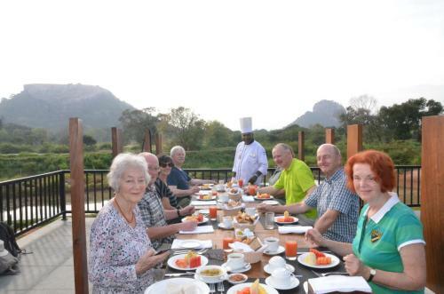 Hotel Sigiriya King's Resort