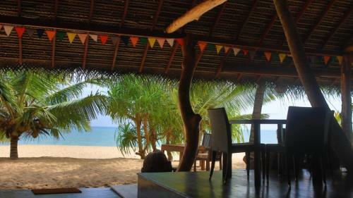 Hotel Mangrove Beach Cabana