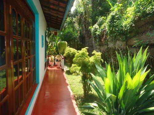 Unakuruwa Silent Beach Villa