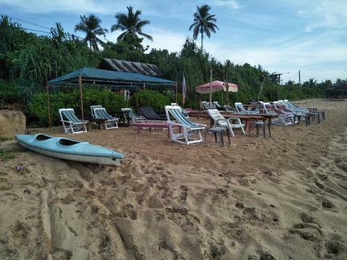 Hostal Mallika Guest House