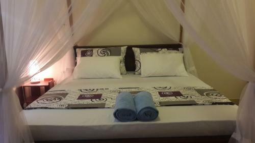 Hostal Golden Beach Resort