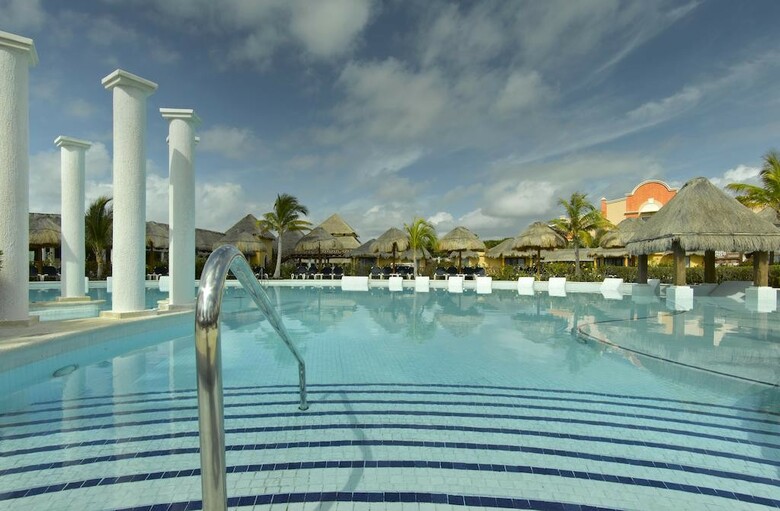 Hotel Grand Palladium Kantenah Resort & Spa