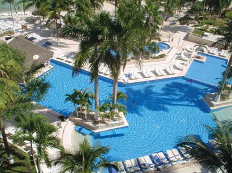 Hotel Dreams Puerto Aventuras All Inclusive