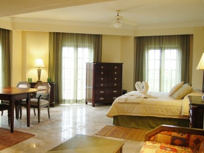 Los Itzaes Hotel
