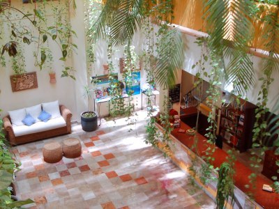 Los Itzaes Hotel