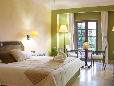 Los Itzaes Hotel