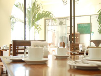 Los Itzaes Hotel