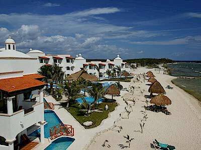 Hotel Hidden Beach Resort