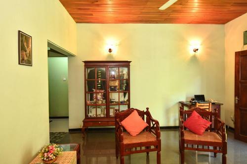 Deniyawatta Bungalow