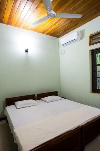 Deniyawatta Bungalow