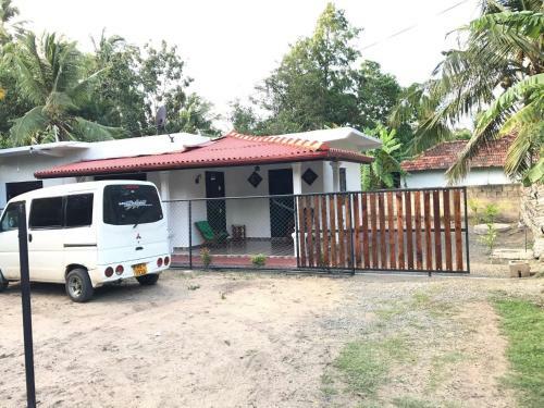 Villa 121
