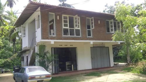 Hostal Cozy Cottage Tissa