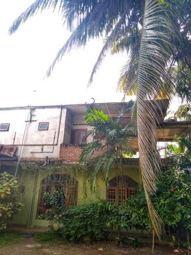 Hostal Diswapee Guest