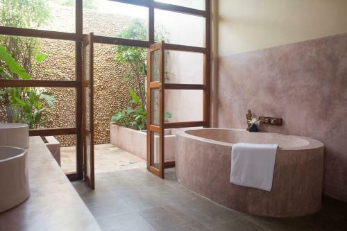 Wild Lotus Villa- Yala