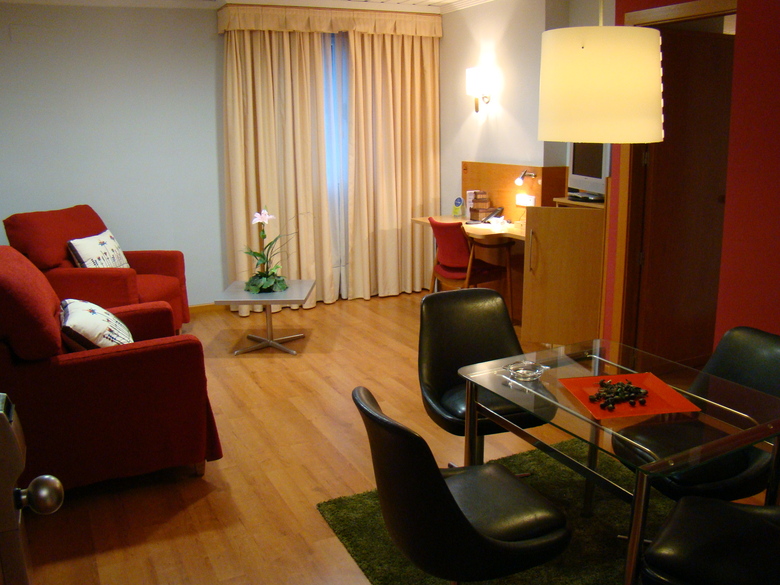 Hotel Reconquista
