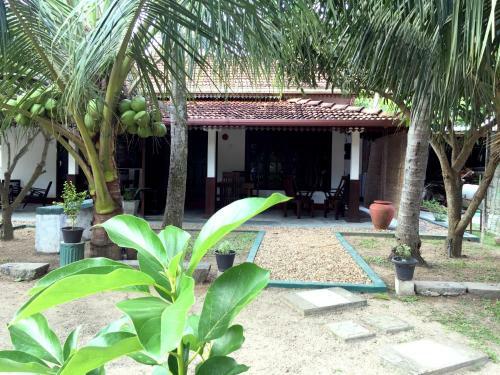 Avendra Holiday Home - Weligama