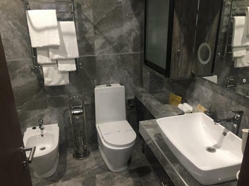 Alana Royal Hotel