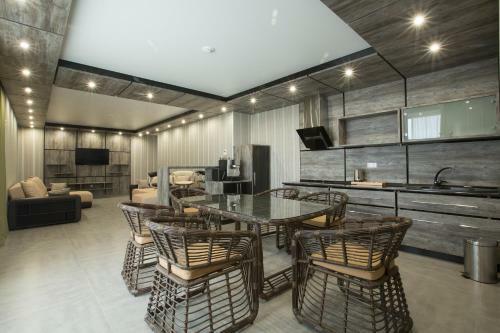 Alana Royal Hotel