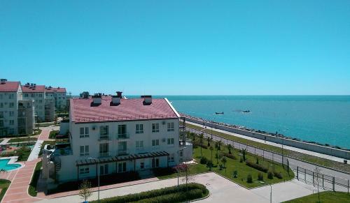 Happy Place Apartments Navy