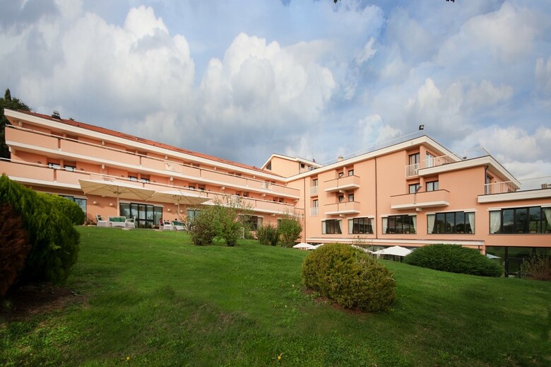Hotel Demidoff Country Resort