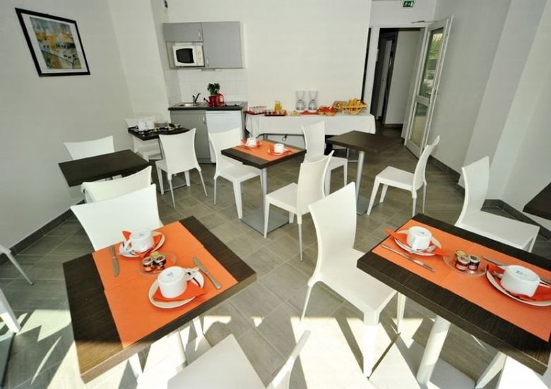 Hotel Park & Suites Confort Meylan