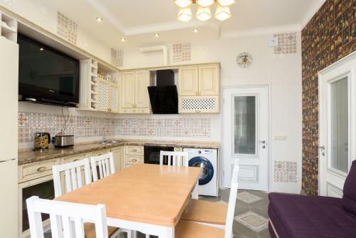 Apartment Bulvar Nadezhd 6/1
