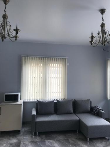 Apartment On Khutorskaya 25