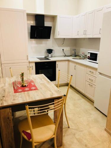 Apartment On Prosveshchenya 118/1