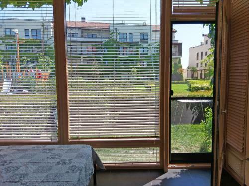 Happy Place Apartments Pezaro