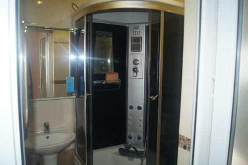 Hostal Guesthouse Aragats