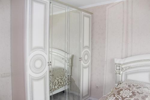 Apartment On Molokova 22