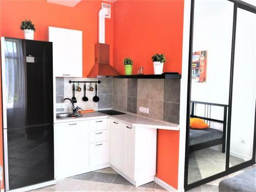 Apartment Orange
