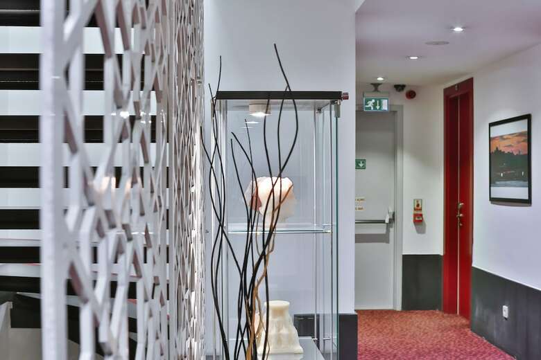 Senatus Hotel