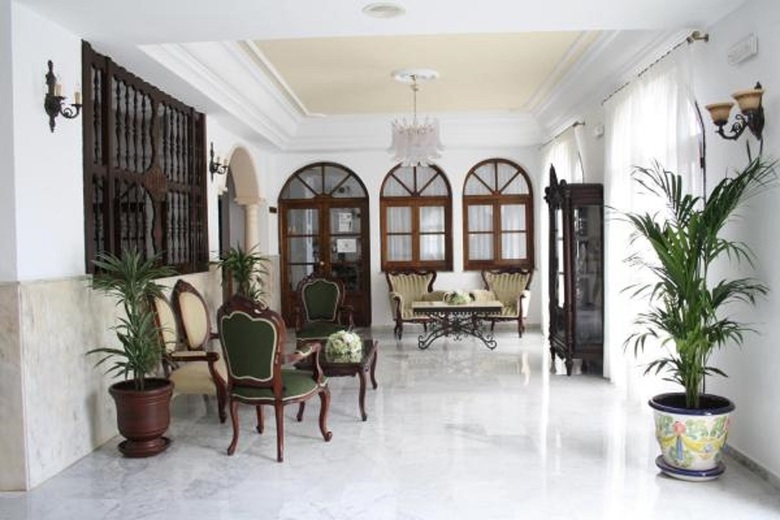 Hotel Arcos De Montemar