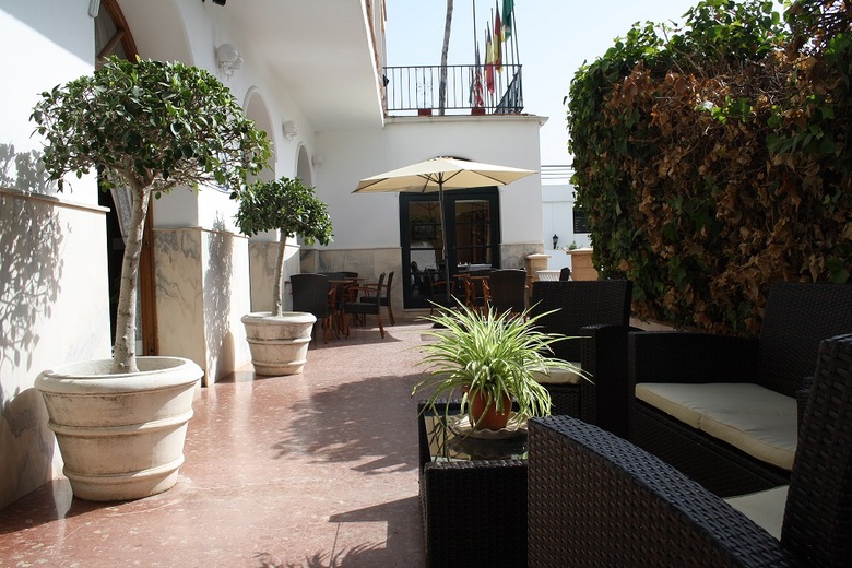 Hotel Arcos De Montemar