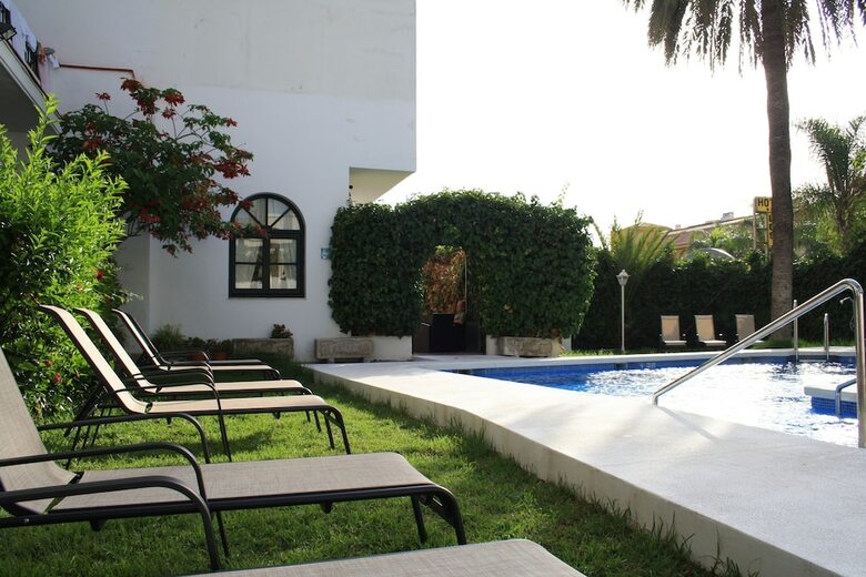 Hotel Arcos De Montemar