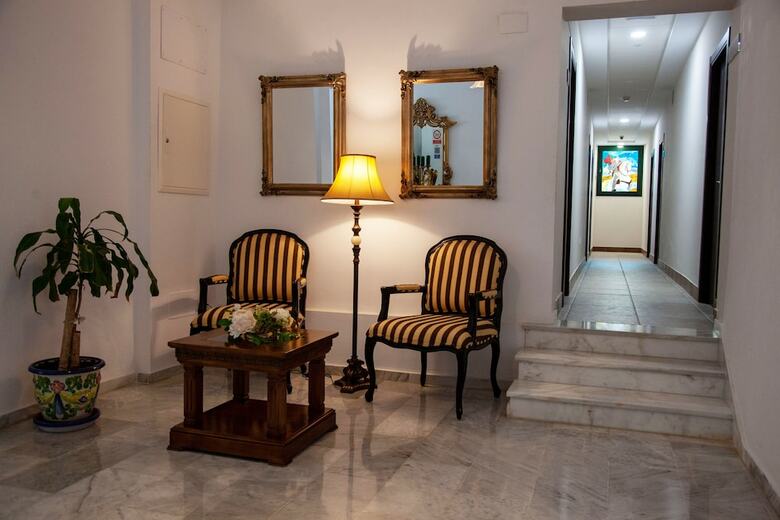 Hotel Arcos De Montemar