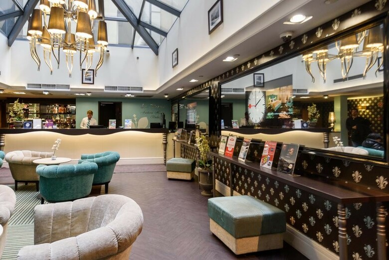La Prima Fashion Hotel