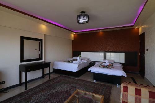 Nile Sky Suites Hotel
