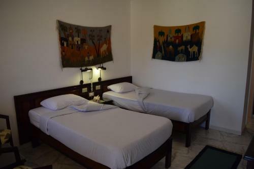 Hotel Mangrove Bay Resort