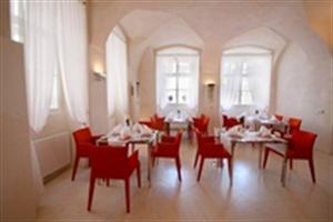 Three Stork's Hotel