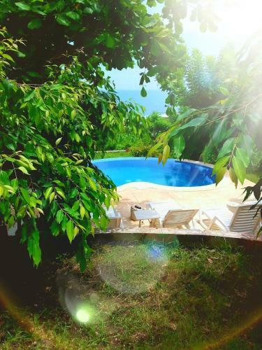 Hostal El Zonte Hills