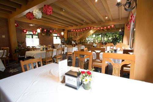 Hotel Caba�a Suiza