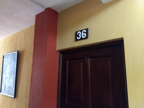 Bed & Breakfast Give House