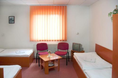 Hostal Penzi�n Olympia**